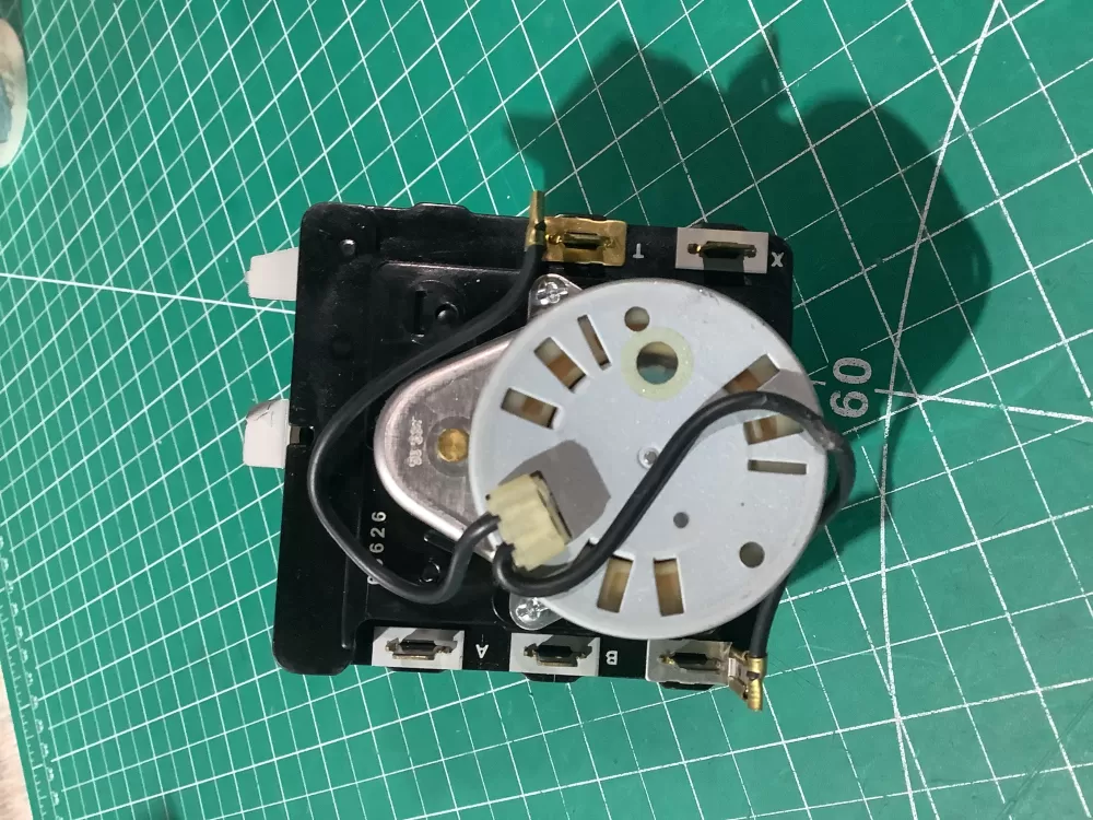 GE  Whirlpool 572D520P028 Dryer Timer