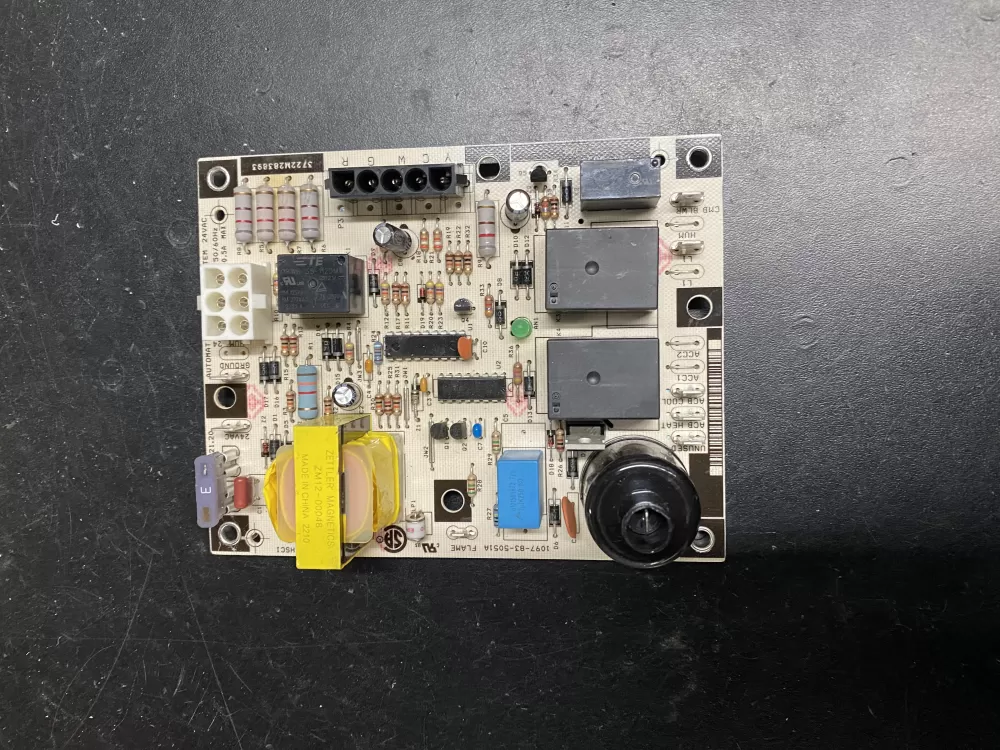 Lennox 1097-83-5051A Furnace Control Board Oem AZ17977 | BK982