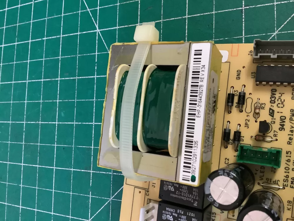 Frigidaire 316443927B 316443927 Oven Control Board Relay AZ187373 | NR2748