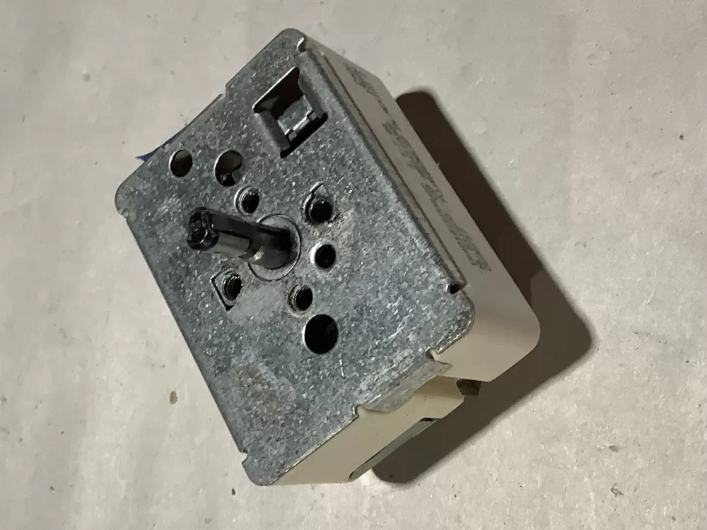 GE Hotpoint Wb24t10029 Range Switch Infinite AZ122122 | Sl186