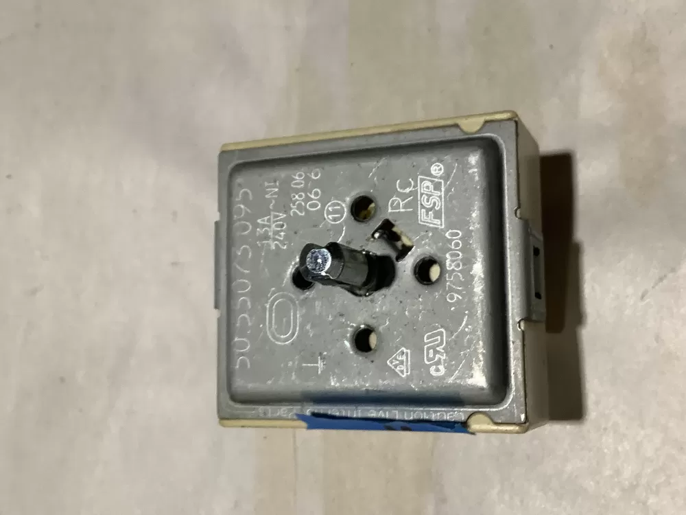 Whirlpool 9758060 WP9758060 Range WP Switch AZ131611 | Sl244