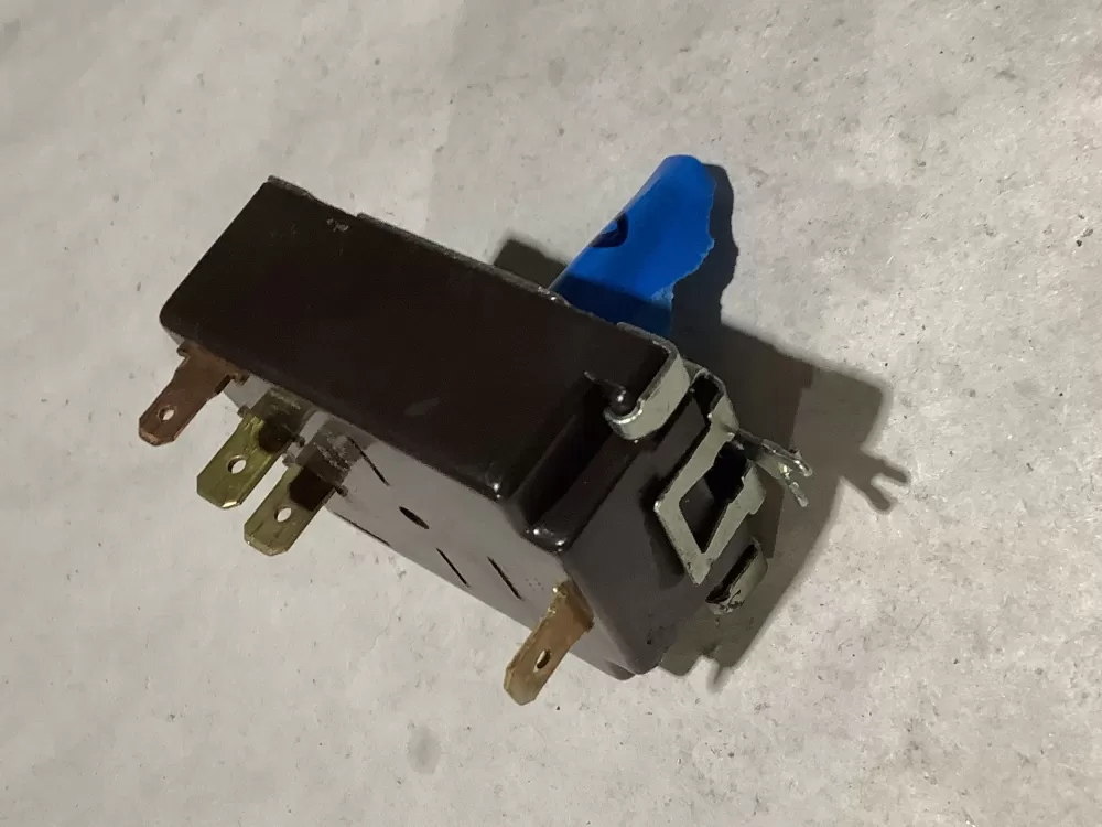 Maytag Dryer 2205065 Switch AZ113579 | Sl10