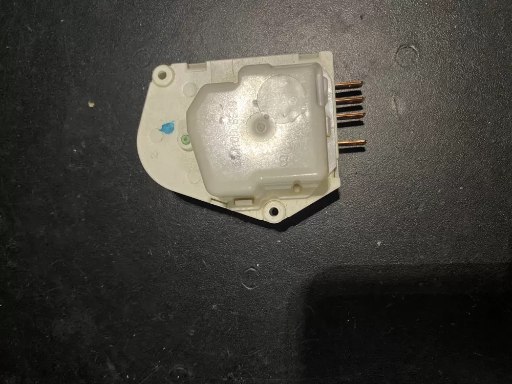 Whirlpool Kenmore W10822278 Refrigerator Defrost Timer AZ24970 | BK355