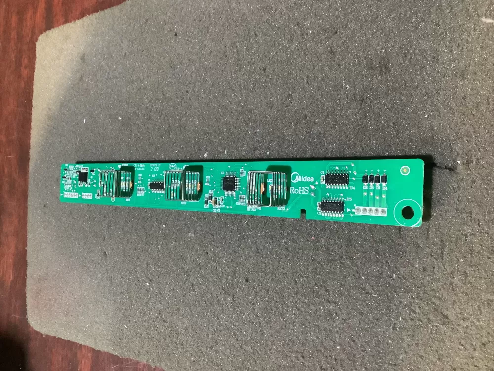 12131000078749 insignia Refrigerator Board - Control