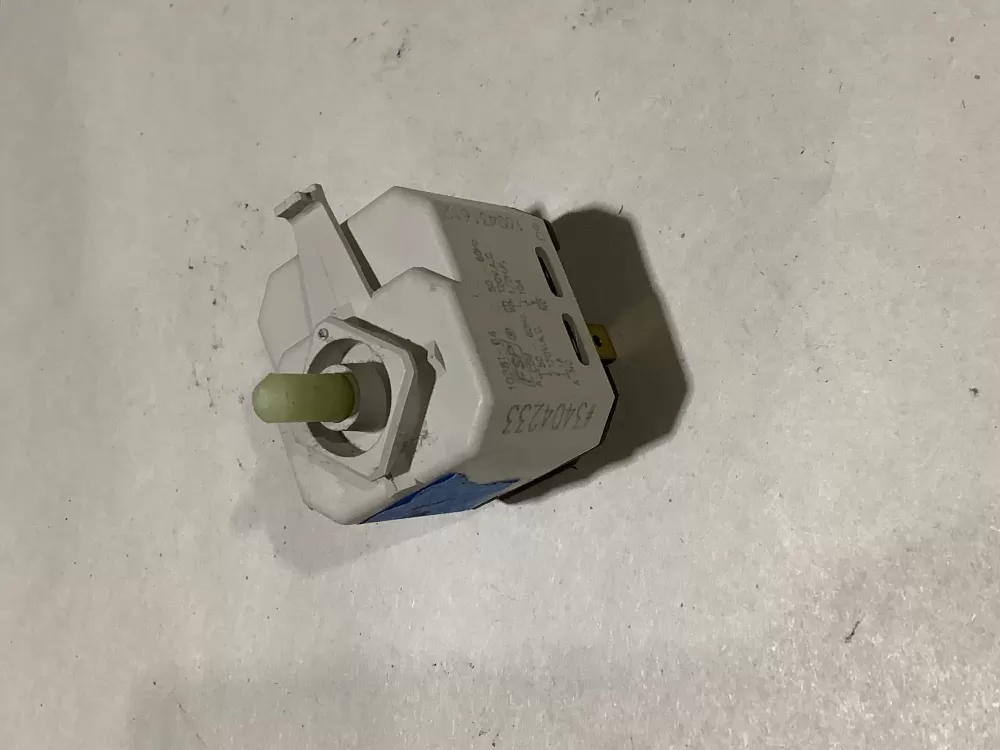 Maytag WP3404233 Dryer Crosley Inglis Start Switch AZ103042 | Sl81