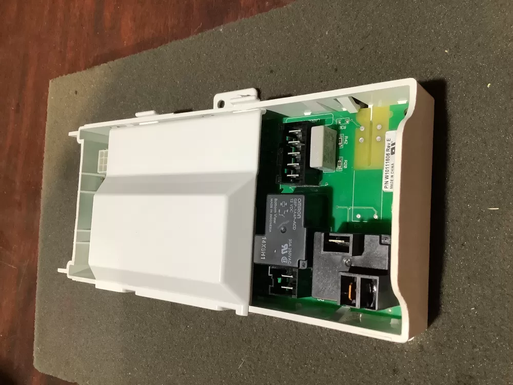 Whirlpool Maytag Kenmore W10111606 6105034 Dryer Control Board AZ123846 | NR2256