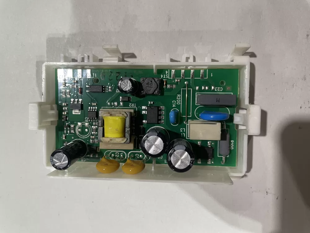 Bosch  Thermador 8001038076  760184-04 Refrigerator Control Board