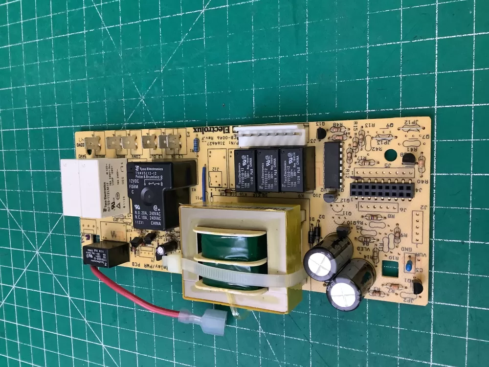 316462702 Frigidaire Range Board - Control