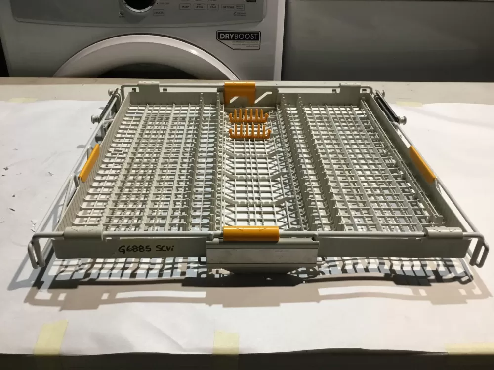 Miele G6885SCVI  G 6885 SCVI Upper Third cutlery rack from a