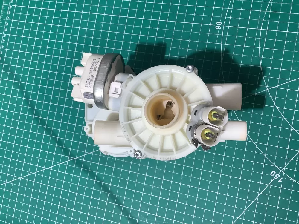 OEM Miele Dishwasher Circulation Pump 10285586 61-31/4 AZ189621 | SL177