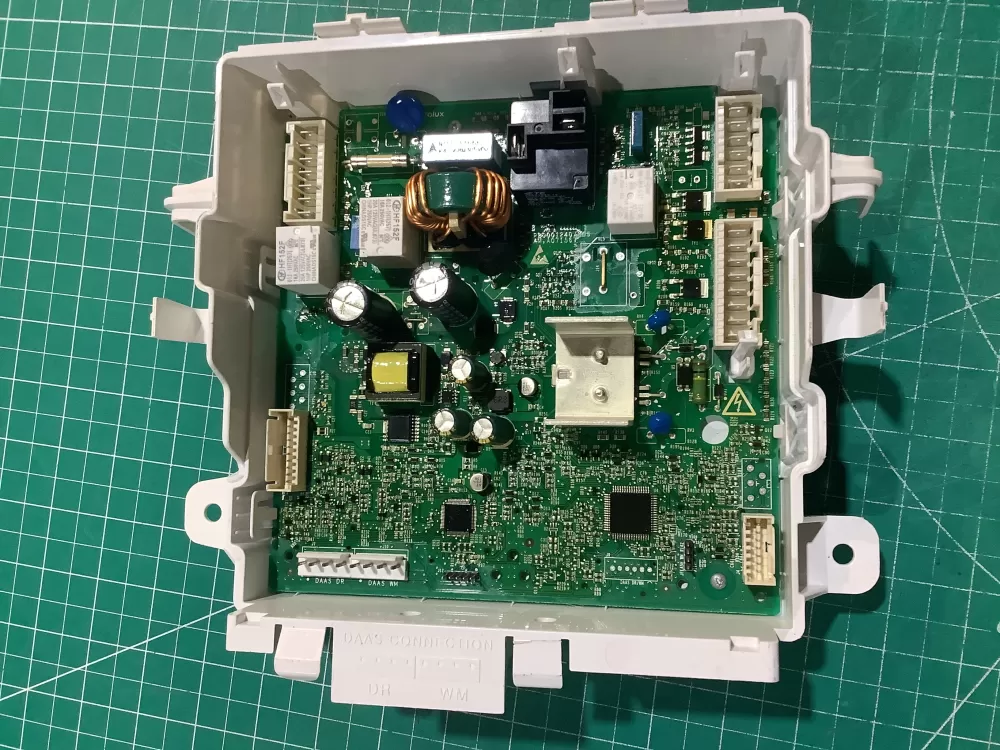 Electrolux Frigidaire Main Control Board 5304521907  AZ232100 | ARV39