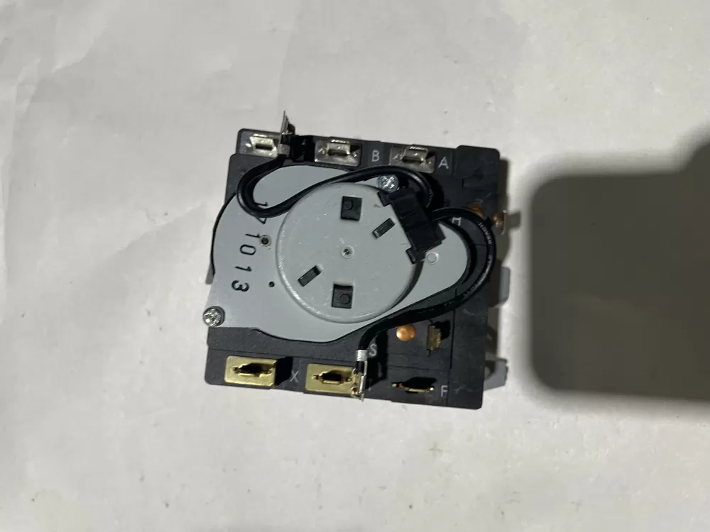 GE WE04X24550 234D2377P004 TMD14M30 Dryer Timer AZ133570 | KM1996