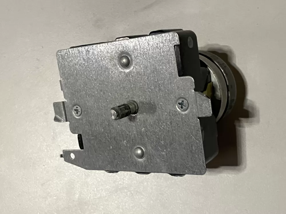 Fisher&Paykel 572D520P031 Dryer Fisher Paykel Timer AZ30730 | WM200