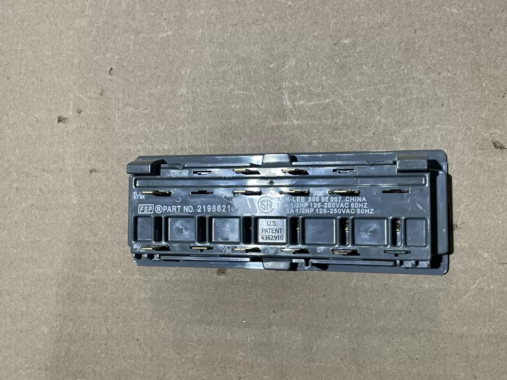 Whirlpool Maytag 2198621 Refrigerator Control Board Dispenser AZ88080 | Wm2004