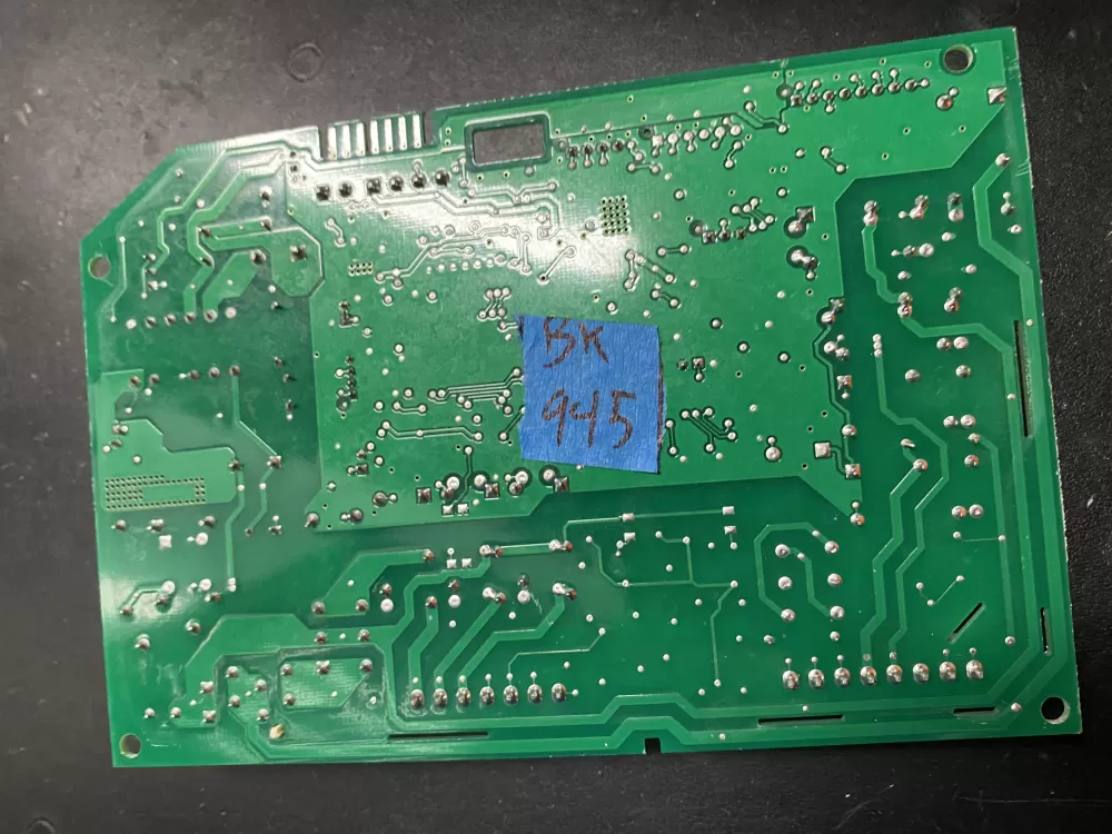 Whirlpool Maytag Amana W10438707 Refrigerator Control Board AZ19800 | BK945