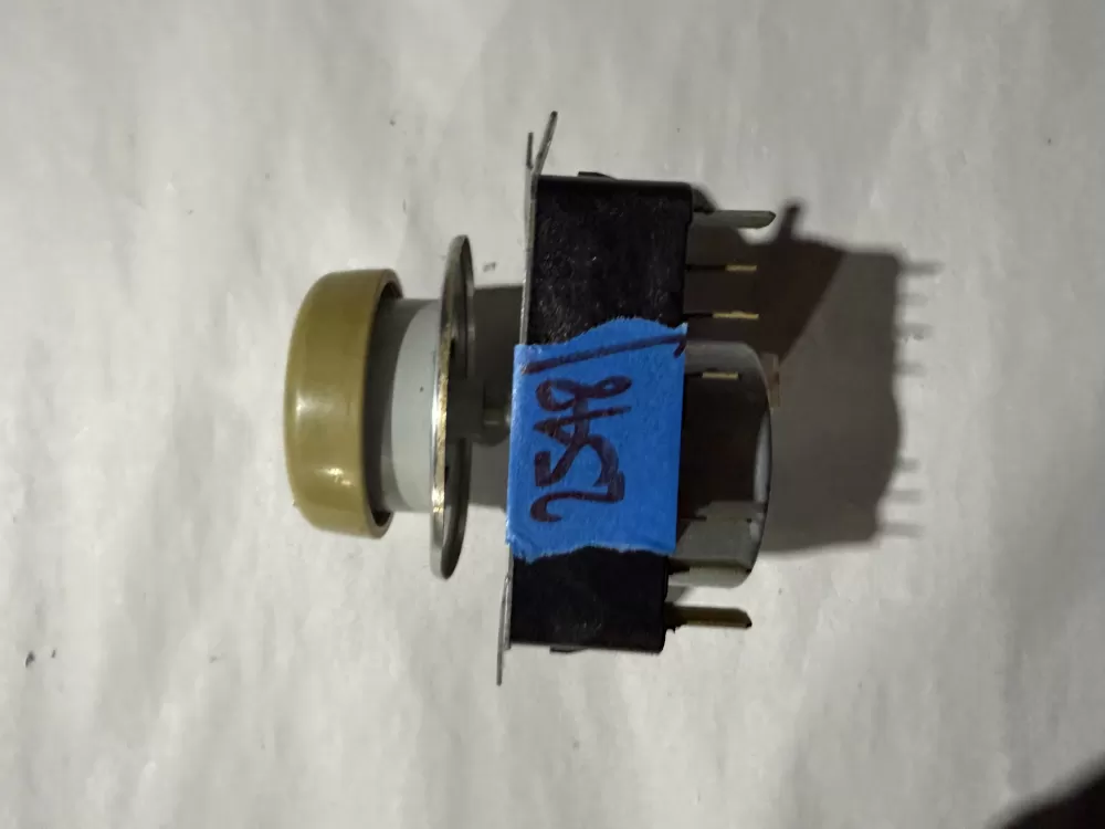 Whirlpool Amana Admiral Roper AP6016537 W10185972 Dryer Timer AZ211665 | KM2548