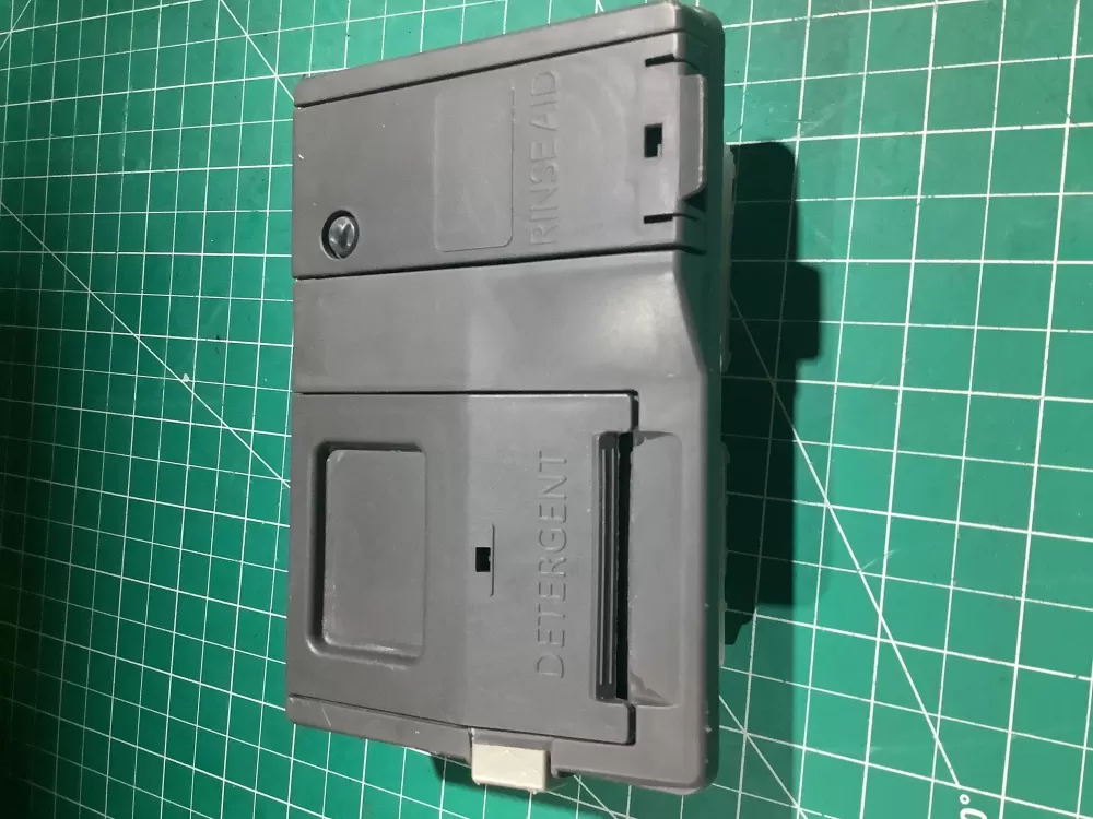GE 265D1231P025 Dishwasher Detergent Dispenser AZ136357 | SL254