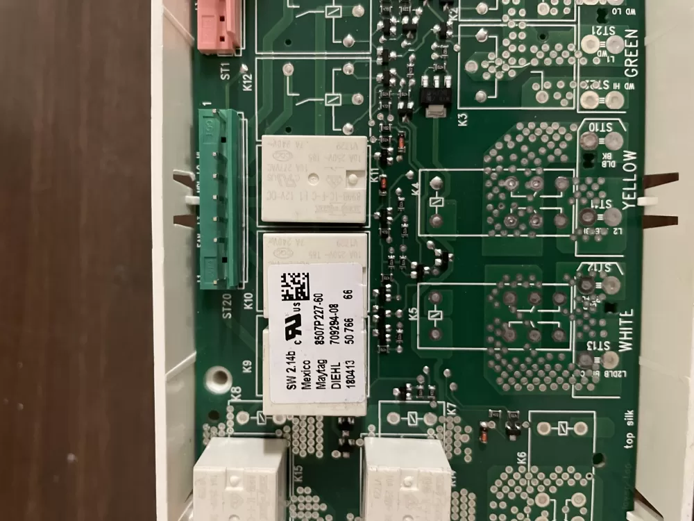 Whirlpool Maytag 8507P227 60 Range Oven Control Board AZ69757 | KMV533