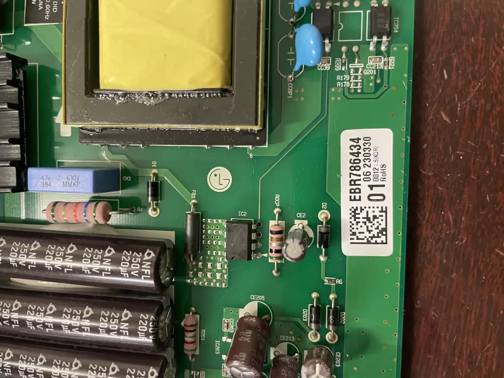 LG EBR78643401 Refrigerator Control Board AZ51607 | KMV543