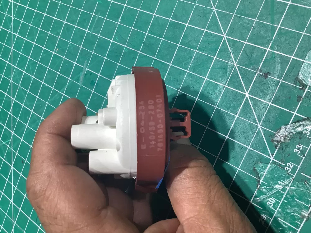 AZParts 781450-07601 Washer Water Level Pressure Switch