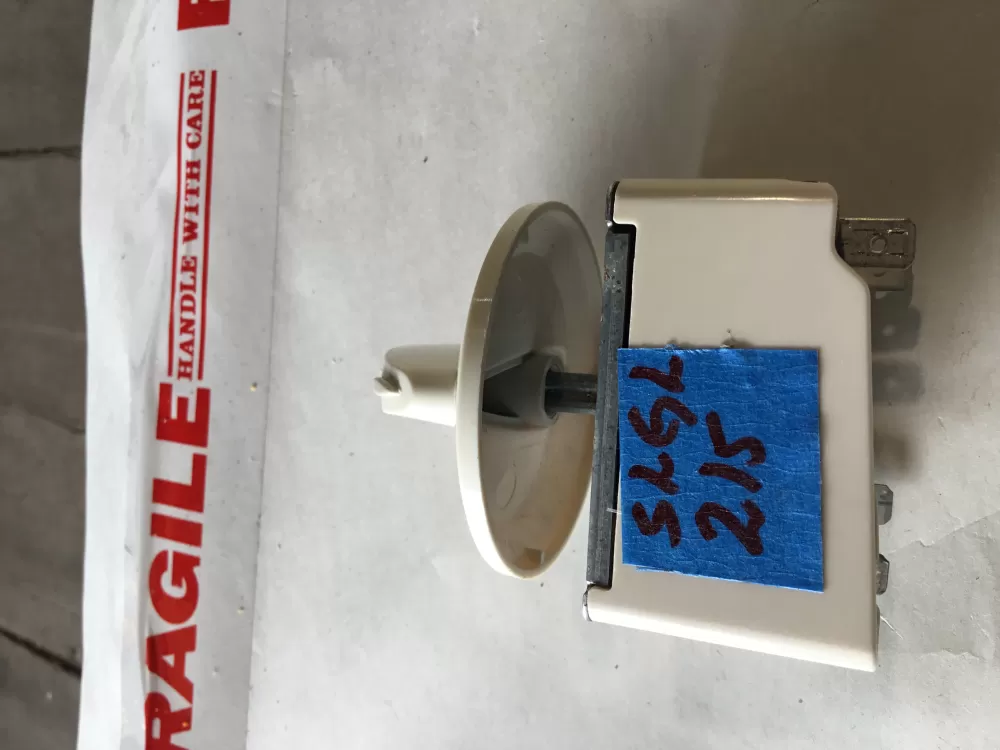 Frigidaire 318293800 318369602 Range Switch AZ149406 | SL215