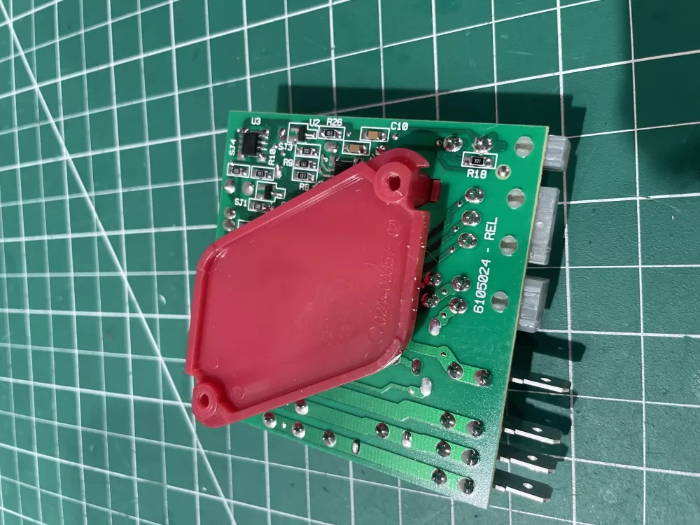 Whirlpool W10366605 2304069 Refrigerator Defrost Control Board AZ195590 | Wm545