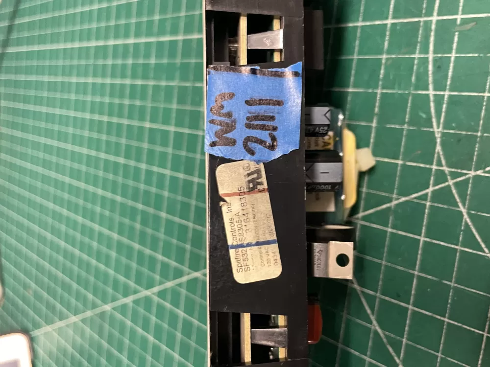 Frigidaire SF5321-S8305 Range Oven Control Board AZ210362 | Wm2111