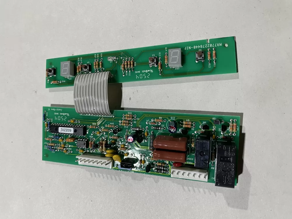 Amana VSZ12784405 Refrigerator Control Board AZ114429 | BK1430