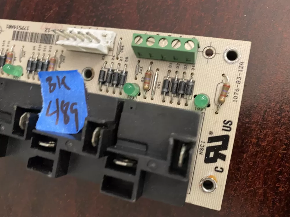 Lennox 1076 83 12A 12 Furnace Control Board AZ36396 | BK493