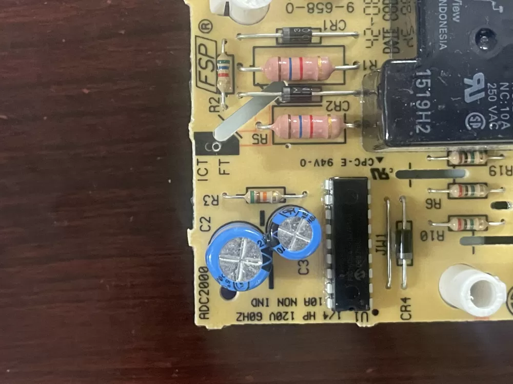 Whirlpool Kenmore 6105013 Refrigerator Control Board AZ79082 | KM377