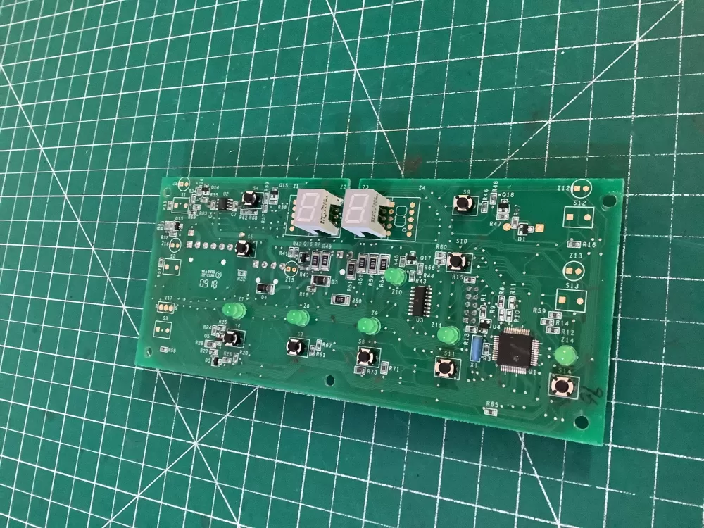 GE Hotpoint 200D7355G006 Refrigerator Control Board Dispenser AZ203396 | NR329