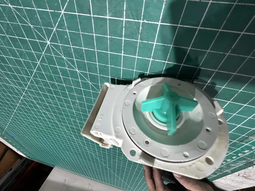 Frigidaire Washer Dryer Drain Motor AZ161305 | Sl234