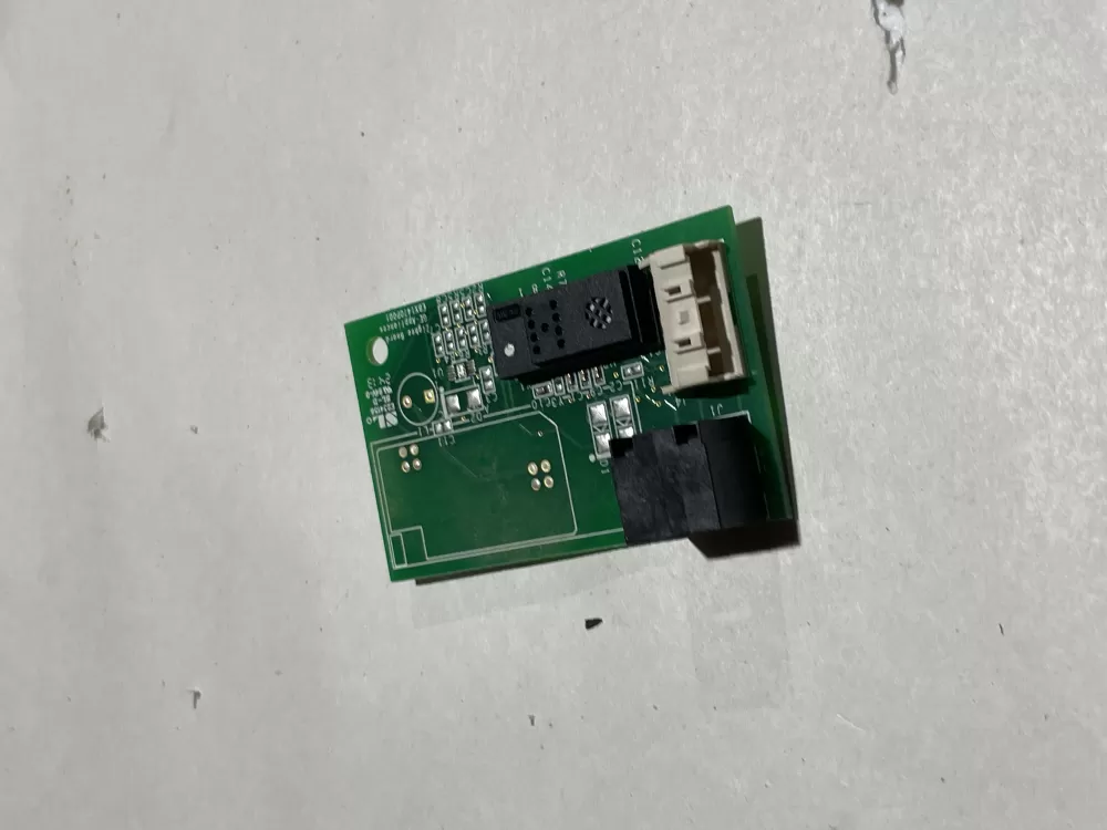 GE 197D8575G010 Refrigerator Control Board Humidity Sensor