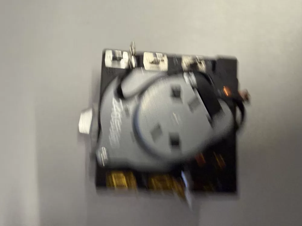 GE WE04X24550 234D2377P004 TMD14M30 Dryer Timer AZ219174 | KM2585