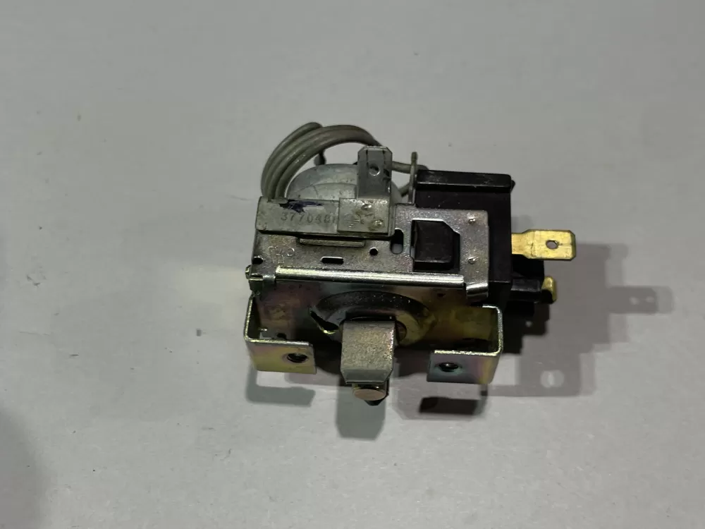 GE Kenmore WR9X56 WR09X0569 Temp Control Thermostat AZ142300 | Wm2393