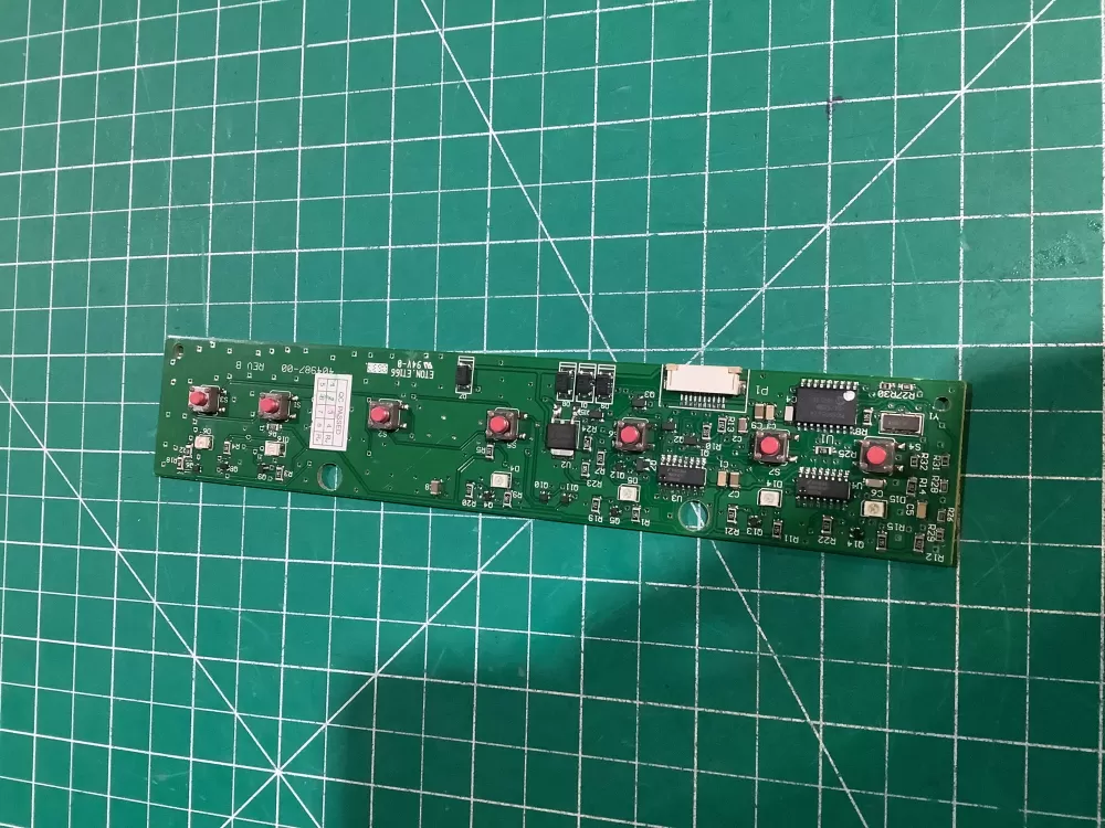 Frigidaire 241708309 RefrigeratorDispenser Control Board AZ153476 | NR118