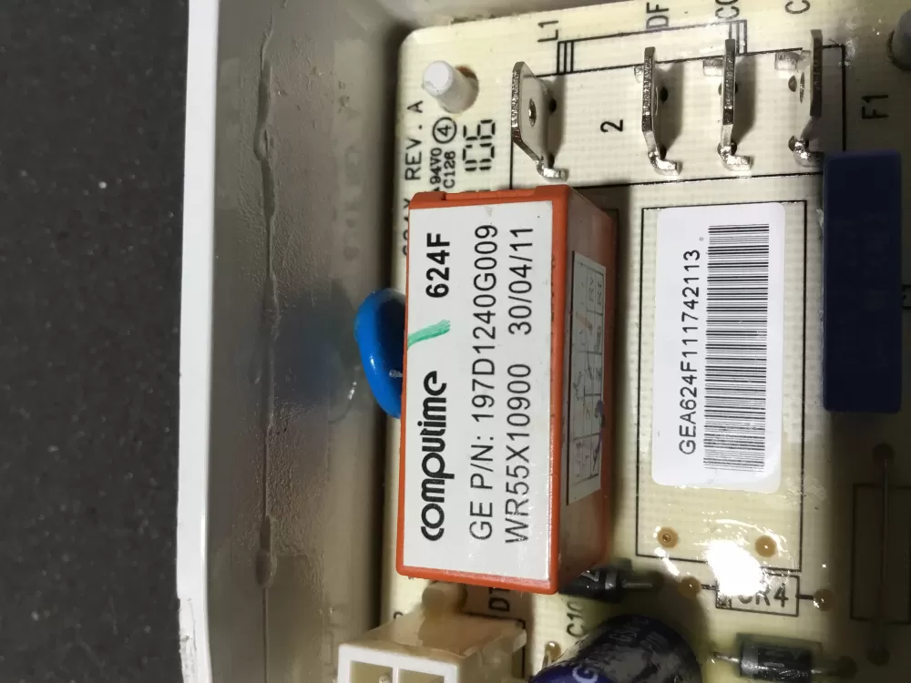 GE WR55X21623 WR55X10900 Refrigerator Control Board Defrost AZ78958 | NR640