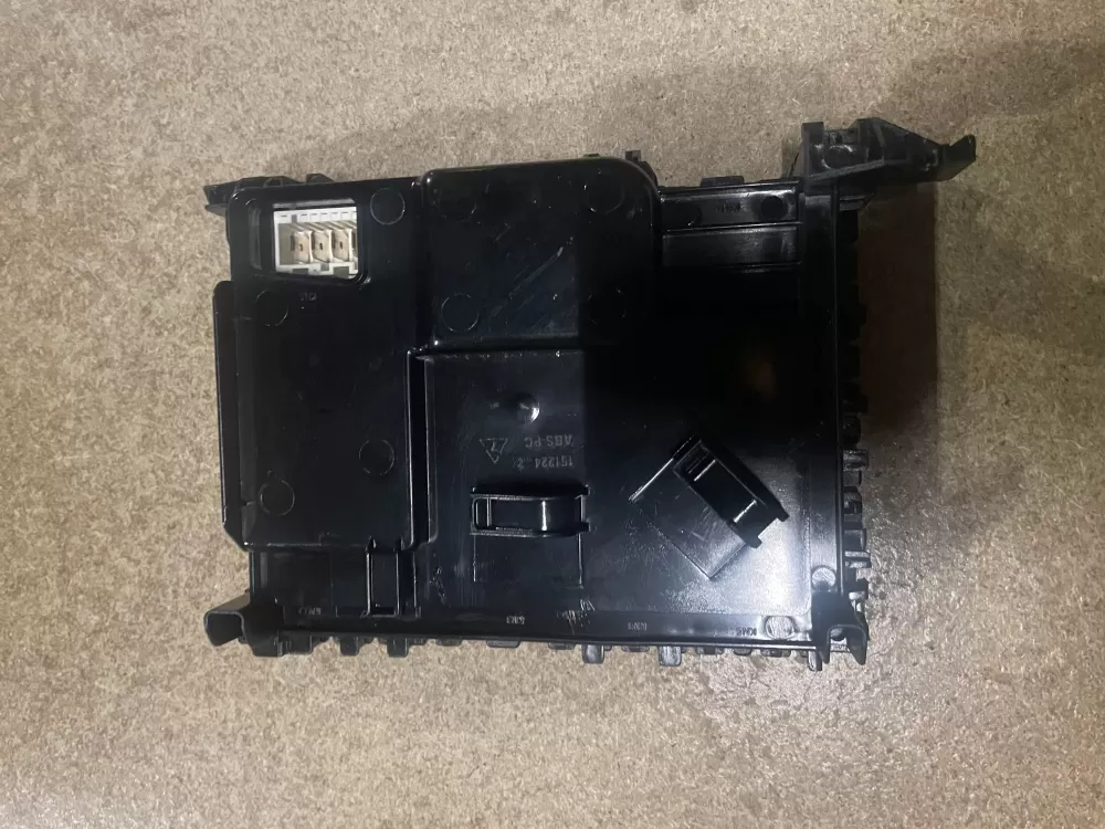 Blomberg  7658269577 