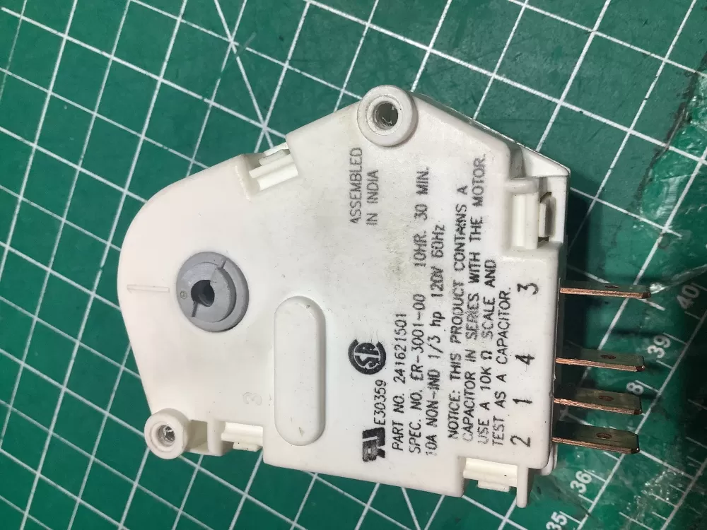 Frigidaire Kenmore AP2111929 12762 Refrigerator Defrost Timer AZ159615 | SL128