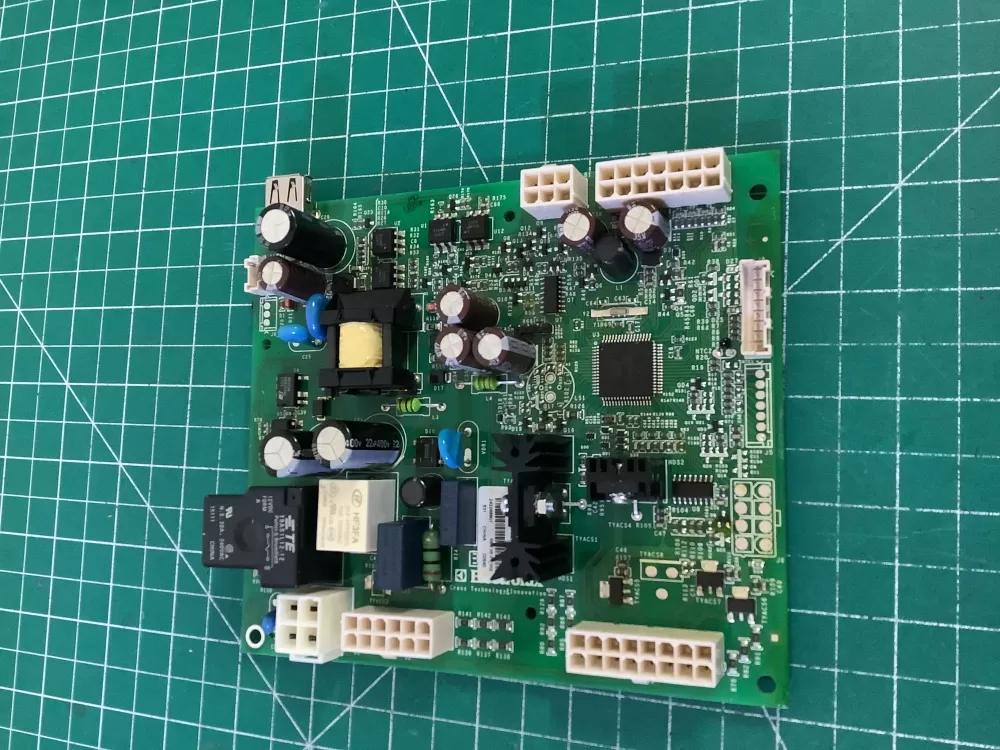 Frigidaire 5304497976 Refrigerator Main Control Board AZ205058 | NR295