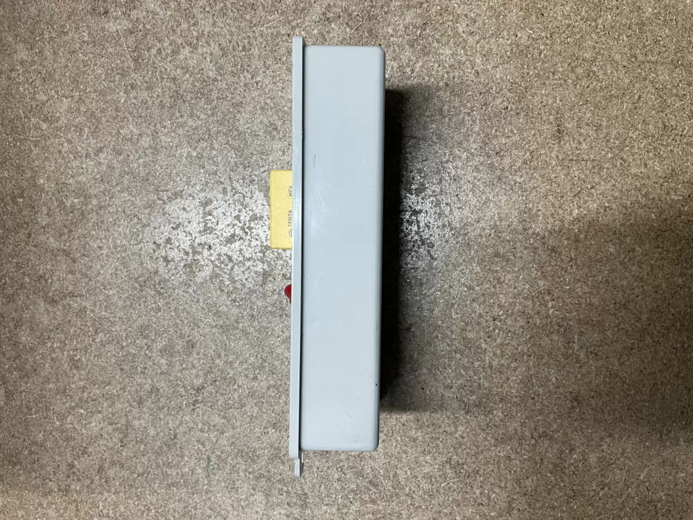 Frigidaire 241635501 Refrigerator Control Board AZ12864 | KM752