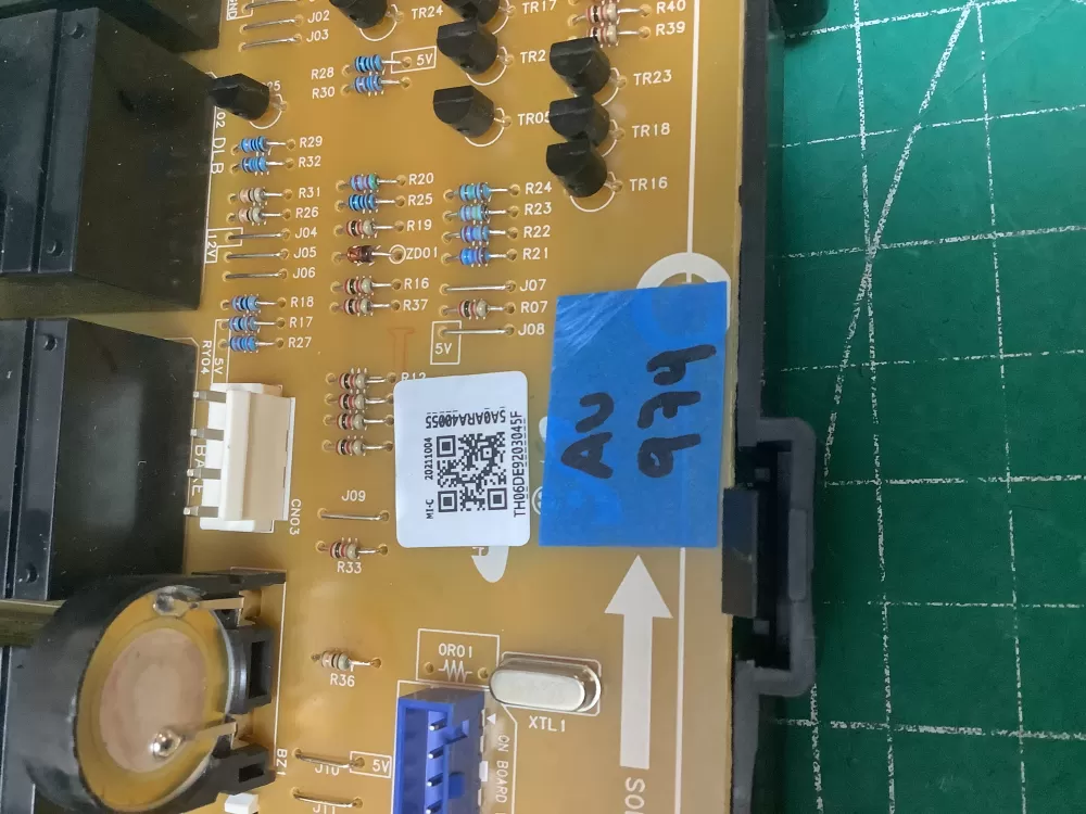 Samsung DE92 03045F Range Control Board AZ226646 | ARV979