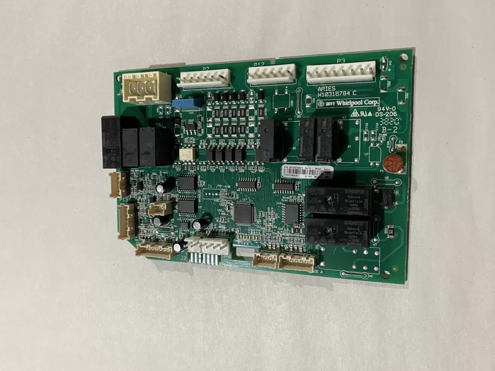 Whirlpool W10675033 W10801162 Refrigerator Control Board AZ174804 | BK2626