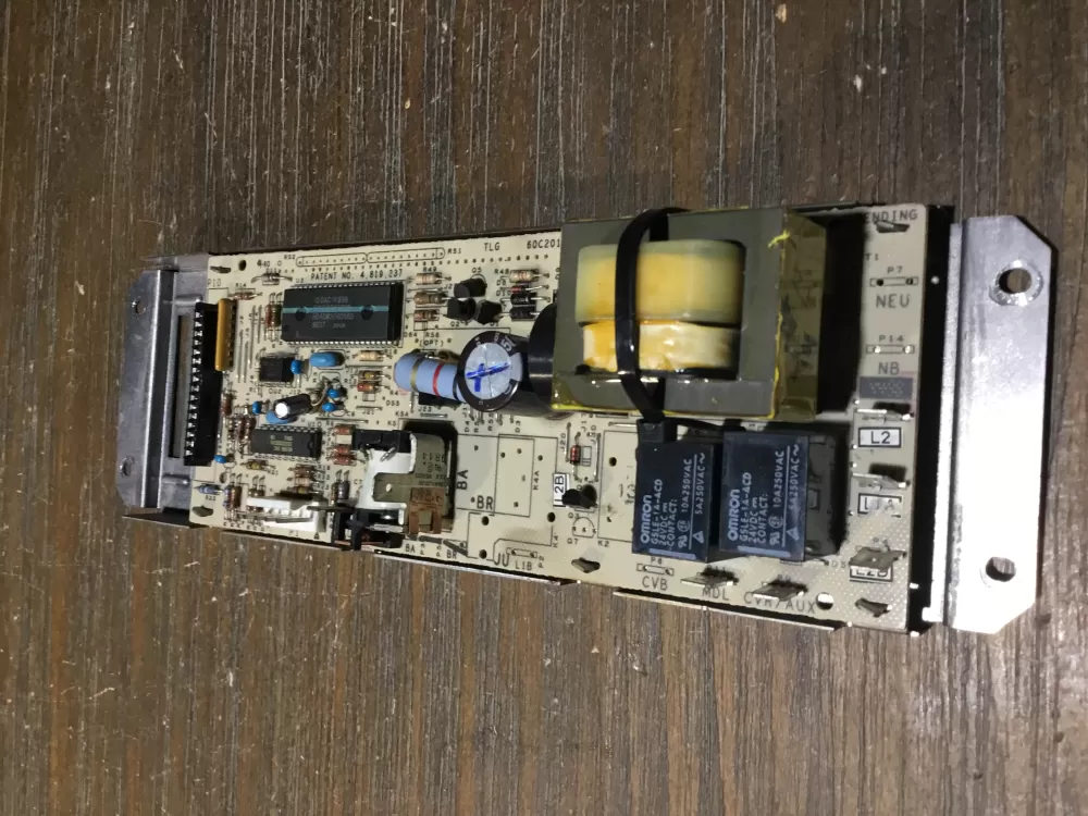 Whirlpool Maytag 74004746 7601P592-60 Range Oven Control Board AZ53390 | NR1902