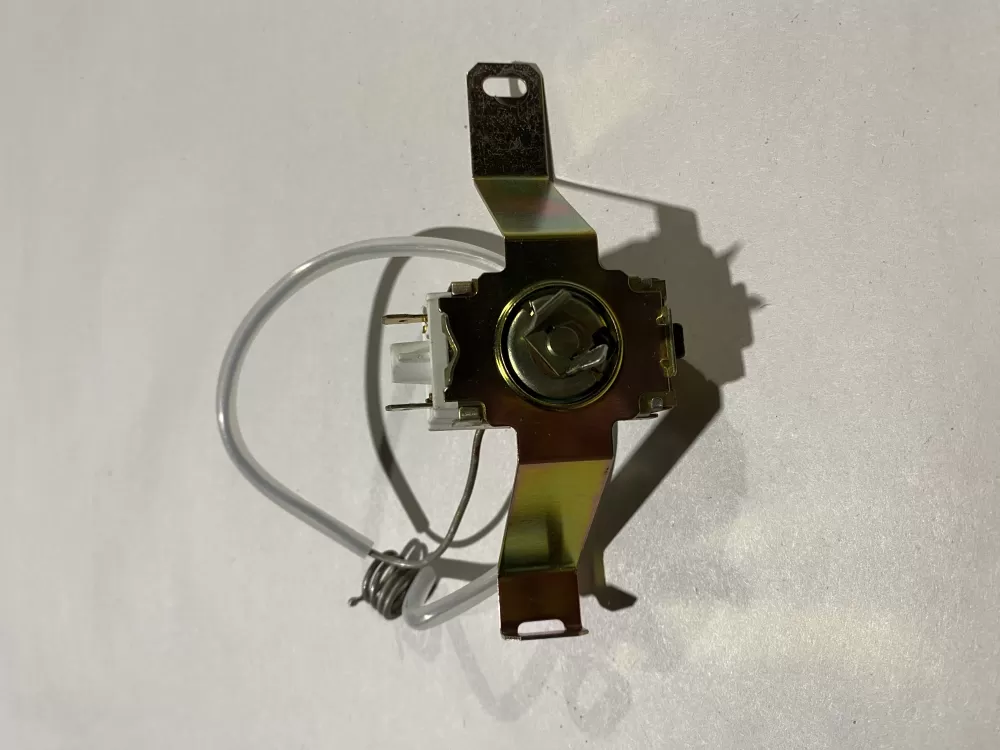 Whirlpool 2210487 Refrigerator Thermostat Cold Control AZ145070 | BK2432