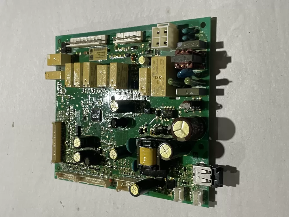 Frigidaire 5304522757  AP6976350  808069104  ER8E24TG07 Refrigerator Control Board