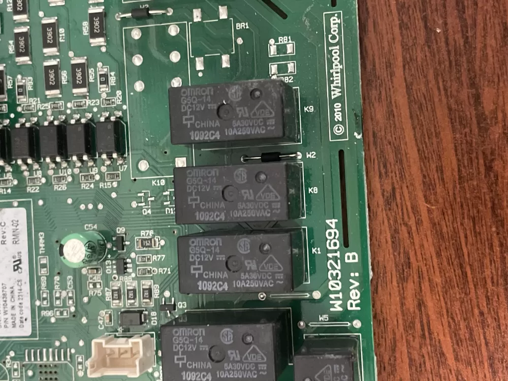 Whirlpool Maytag Amana W10438707 Refrigerator Control Board AZ54245 | KM1965