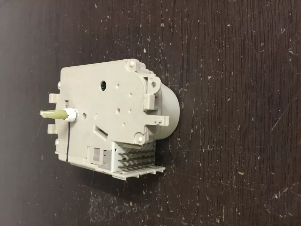 Frigidaire  GE  Kenmore 131758600B Washer Timer