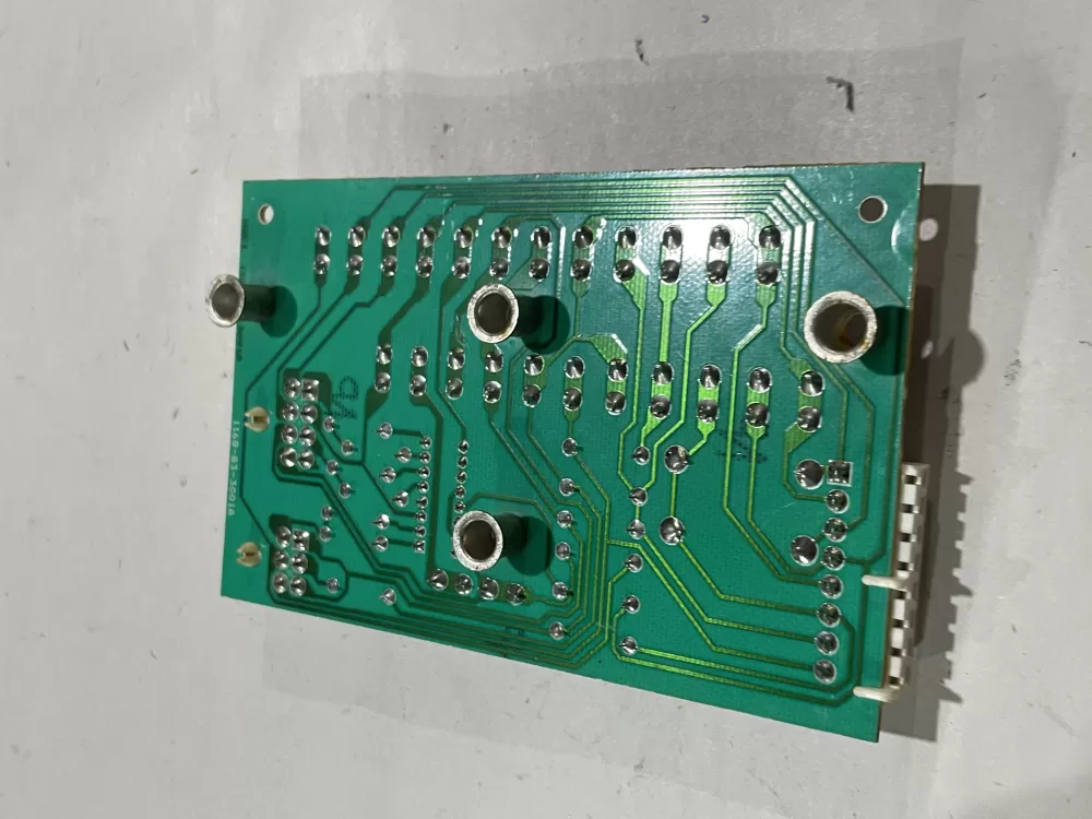 Goodman Amana 1168 300 Pcbem102 Furnace Control Board Ecm AZ179084 | Wm653