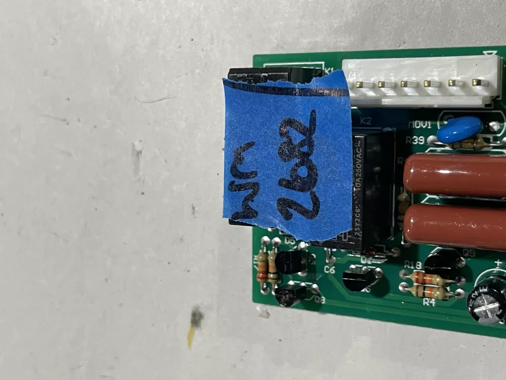 Whirlpool W11321360 Refrigerator Control Board Temp Assembly AZ186702 | Wm2682